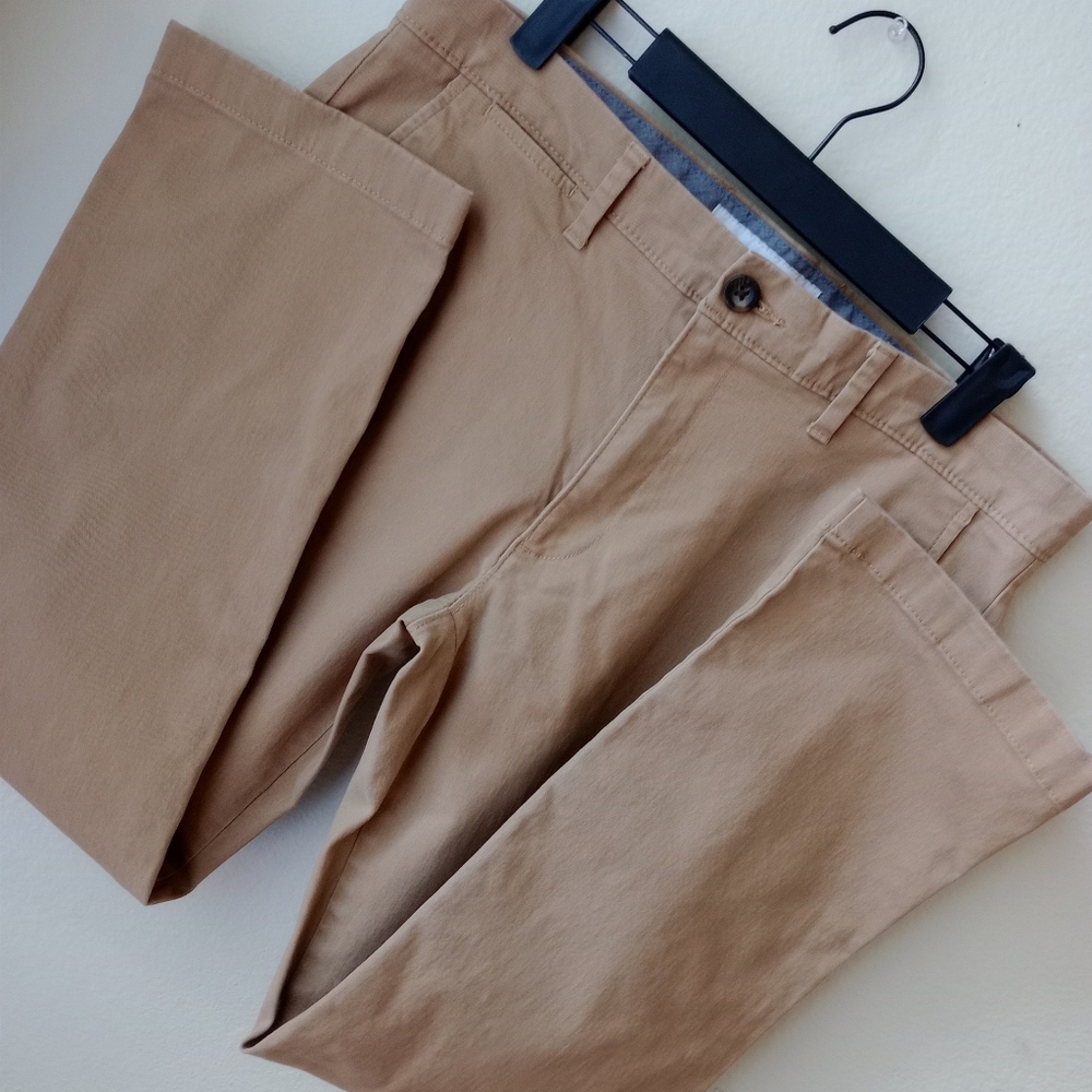 Amazon essentials men's khakis - Picture 8 of 10
